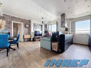 Room share, 4 rooms apartment, Marseille