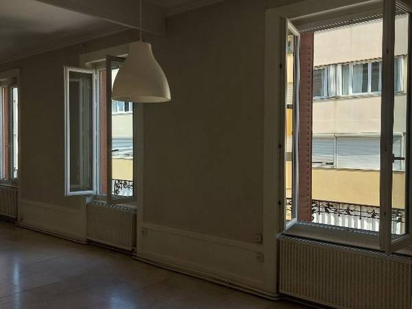 Colocation / Appartement 4 pièces de 111 m², Villeurbanne, Rue Louis Becker / Photo 4