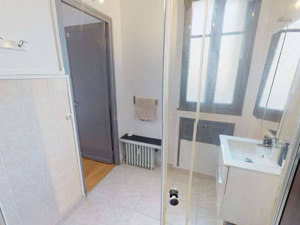 Colocation / Appartement 5 pièces de 75 m², Paris, Rue Boulitte / Photo 12