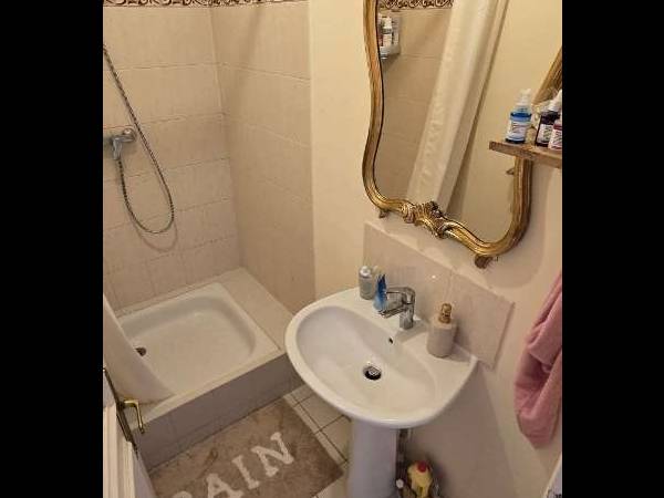 Sous-location / Appartement 7 pièces de 145 m², Paris, Rue Pernelle / Photo 5
