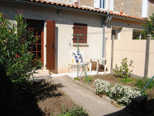 Location / Maison 3 pièces de 55 m², Angoulême, Rue Archambault / Photo 10