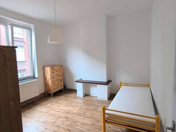 Colocation / Maison 10 pièces de 150 m², Liège, Rue des Wallons / Photo 14