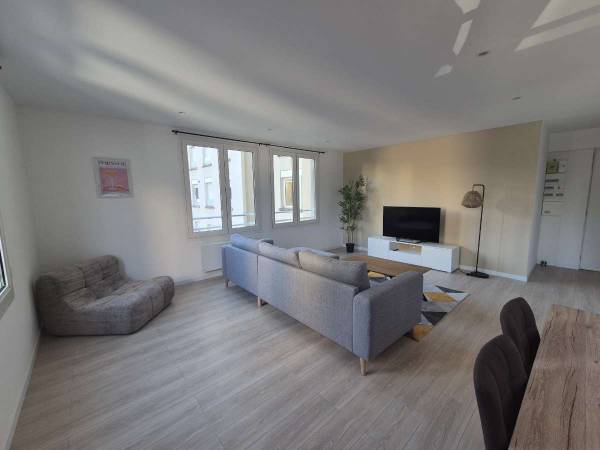Colocation / Appartement 4 pièces de 84 m², Saint-Étienne, Rue Nicolas Chaize / Photo 2