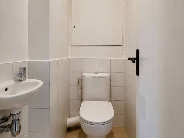 Colocation / Appartement 4 pièces de 83 m², Bagnolet, Rue de la Noue / Photo 2