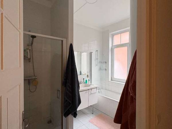 Colocation / Appartement 4 pièces de 92 m², Lille, Rue Léon Trulin / Photo 6