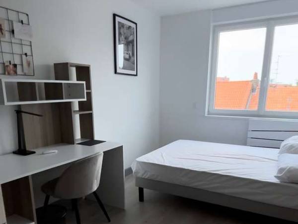Colocation / Appartement 5 pièces de 85 m², Lille, Rue Roger Salengro / Photo 6