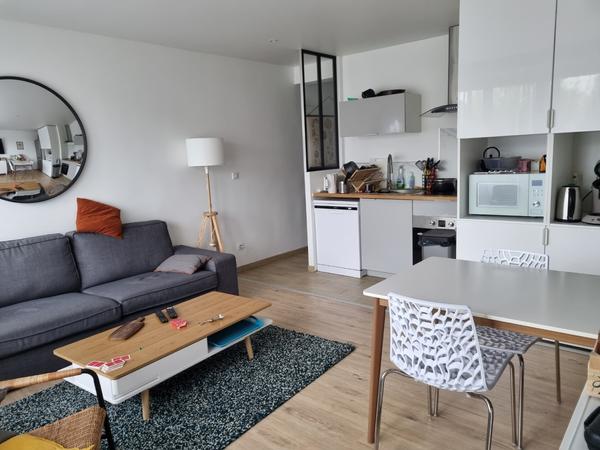 Colocation / Appartement 6 pièces de 116 m², Reims, Boulevard Paul Doumer / Photo 2