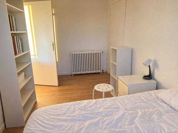 Colocation / Appartement 4 pièces de 85 m², Nantes, Rue Mauvoisins / Photo 2