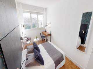 Colocation / Appartement 4 pièces de 90 m², Clichy, Rue Fernand Pelloutier