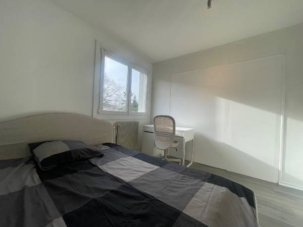 Colocation / Appartement 5 pièces de 83 m², Nancy, Rue du Pont de la Croix / Photo 2