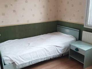 Room in a live-in landlord's home / 1 room house, Amiens