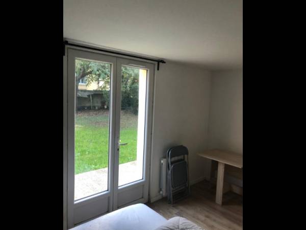Colocation / Appartement 4 pièces de 69 m², Villiers-sur-Marne, Rue Félix Guillemin / Photo 2