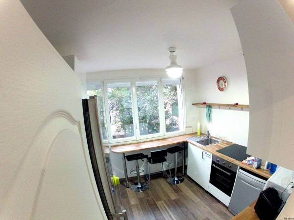 Colocation / Appartement 5 pièces de 68 m², Montpellier, Rue Paul Verlaine / Photo 2