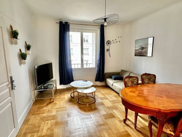 Colocation / Appartement 4 pièces de 75 m², Orléans, Rue Jeanne d'Arc / Photo 2