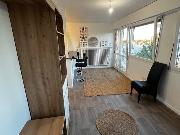Location / Studio de 25 m², Metz, Rue Bécoeur / Photo 2