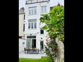 Colocation / Maison 10 pièces de 270 m², Ixelles, Rue Elise
