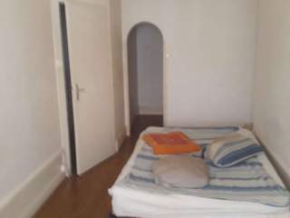 Colocation / 4 rooms apartment · 90 m², Lyon, Rue Romarin