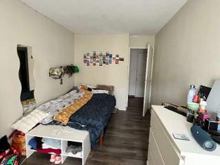 Colocation / Appartement 4 pièces de 90 m², Nanterre, Rue Salvador Allende