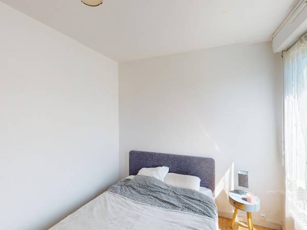 Colocation / Appartement 5 pièces de 90 m², Brest, Rue du Limousin / Photo 2