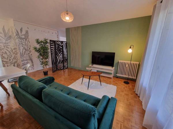 Colocation / Appartement 4 pièces de 70 m², Angers, Rue des Petites Maulevries / Photo 2