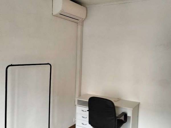 Colocation / Maison 8 pièces de 135 m², Maisons-Alfort, Avenue de la République / Photo 2