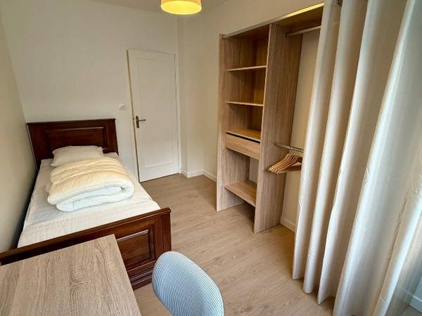 Colocation / Appartement 3 pièces de 70 m², Clermont-Ferrand, Rue André Theuriet / Photo 8
