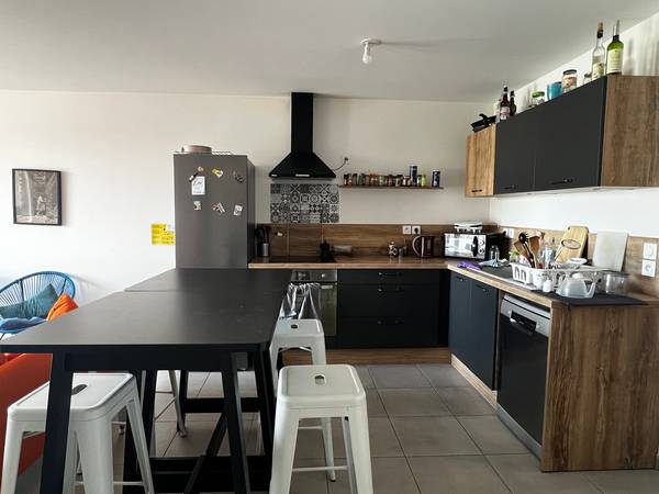 Flatsharing / 4-bedroom flat · 81 m², Villeurbanne, Rue des Alliés / Photo 2