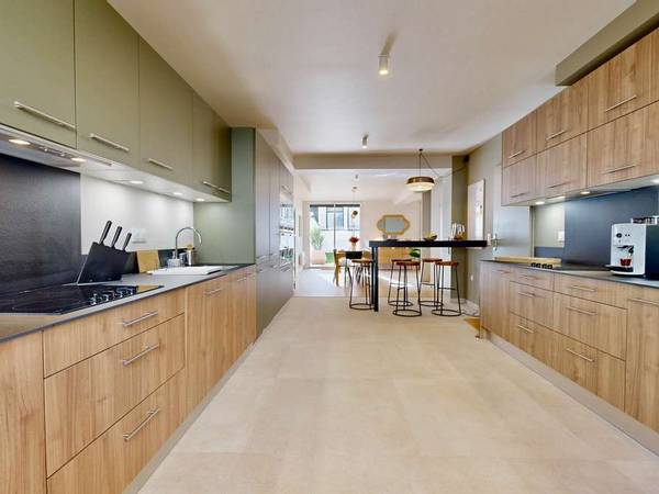 Coliving space / 10-bedroom house · 480 m², Bordeaux, Rue de Marseille / Photo 2