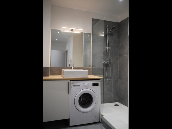 Colocation / Appartement 5 pièces de 105 m², Marseille, Allée Léon Gambetta / Photo 8