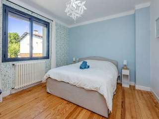 Room share, 8 rooms house, Montauban