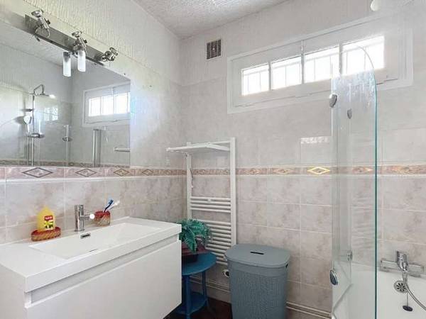 Colocation / Maison 7 pièces de 118 m², Brive-la-Gaillarde, Chemin de Bassaler / Photo 2