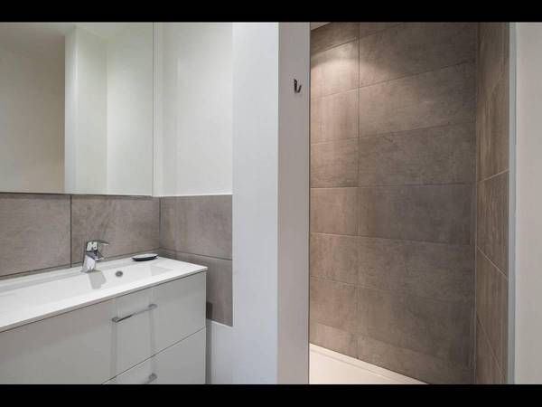 Flatsharing / 6-bedroom flat · 78 m², Lyon, Boulevard Yves Farge / Photo 5