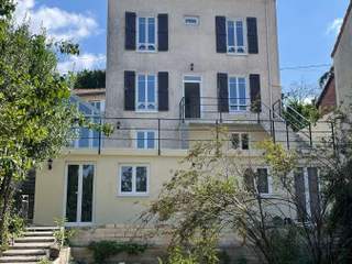 Coliving space / 10-bedroom villa · 300 m², Conflans-Sainte-Honorine, Rue d'Andrésy