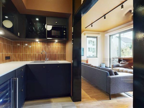 Colocation / Appartement 6 pièces de 86 m², Bruxelles, Rue Stevin 21 / Photo 2