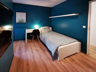 Colocation / Appartement 5 pièces de 85 m², Évry, Rue Pierre Et Marie Curie