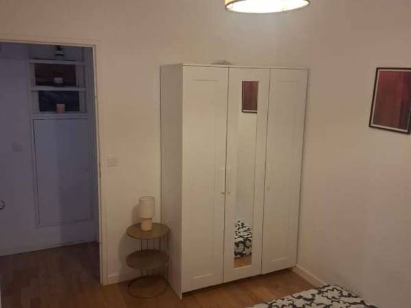 Colocation / Appartement 4 pièces de 78 m², Clichy, Rue Charlotte Perriand / Photo 2