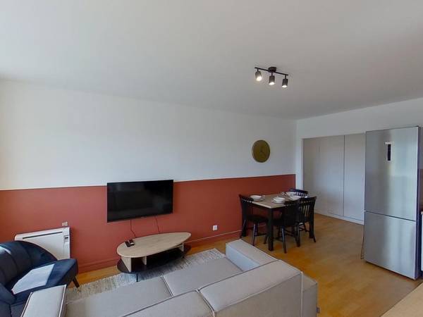 Colocation / Appartement 5 pièces de 86 m², Clichy, 2 Rue des Cailloux, / Photo 2