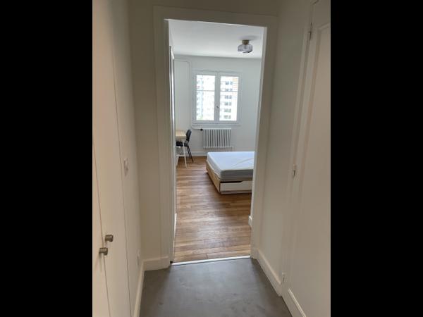 Flatsharing / 5-bedroom flat · 85 m², Grenoble, Cours de la Libération et du Général de Gaulle / Photo 8