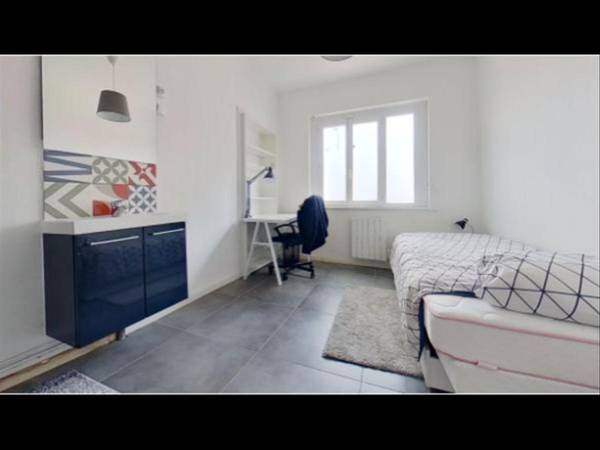 Colocation / Maison 7 pièces de 100 m², Lille, Rue de Philadelphie (Lille) / Photo 2