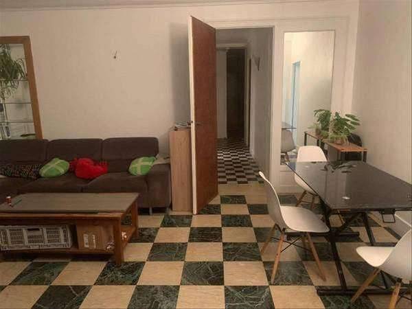 Colocation / Appartement 6 pièces de 88 m², Paris, Rue d'Avron / Photo 2
