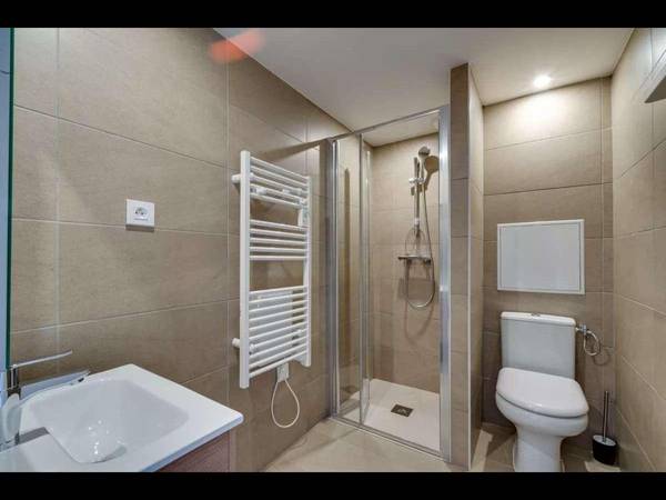 Coliving / Maison 10 pièces de 370 m², Le Perreux-sur-Marne, Rue de Metz / Photo 2