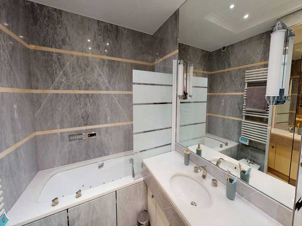 Colocation / Appartement 4 pièces de 110 m², Courbevoie, Rue de Bezons / Photo 14