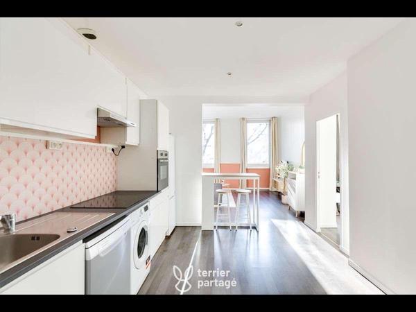 Colocation / Appartement 4 pièces de 82 m², Marseille, Boulevard Dugommier / Photo 2