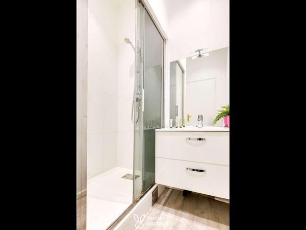 Colocation / Appartement 4 pièces de 82 m², Marseille, Boulevard Dugommier / Photo 15