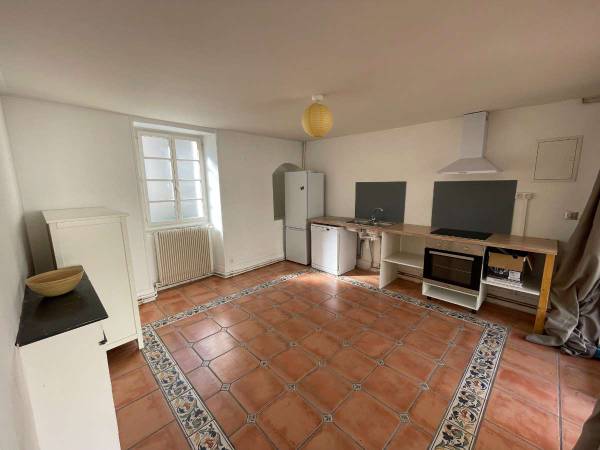 Colocation / Maison 4 pièces de 125 m², Bourges, Rue de la Sirène / Photo 2