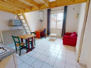 Location / Appartement 1 pièce de 22 m², Saint-Étienne, Rue Basse des Rives