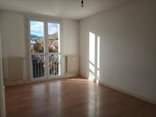 Rental / 3-bedroom flat · 43 m², Clermont-Ferrand