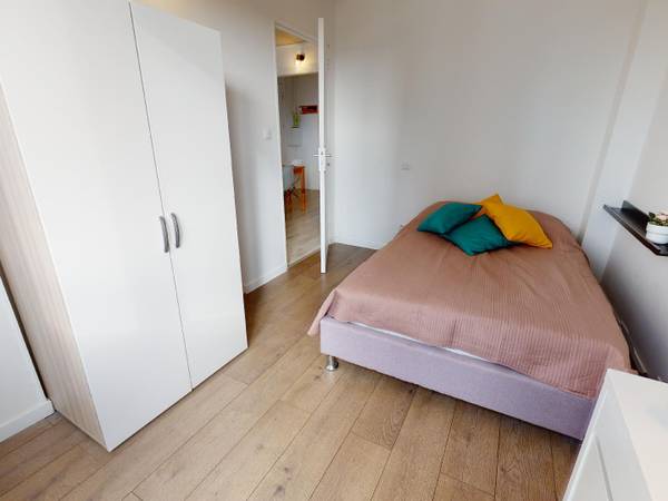 Colocation / Appartement 4 pièces de 60 m², Villeurbanne, Cours Emile Zola / Photo 2