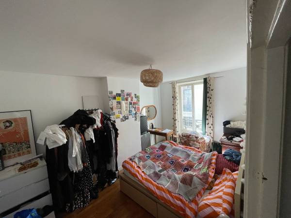 Sous-location / Appartement 2 pièces de 70 m², Paris, Rue Saint-Sabin / Photo 2