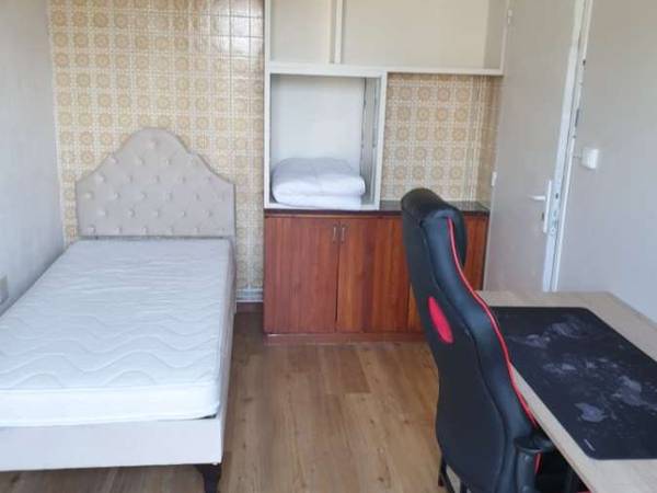 Flatsharing / 7-bedroom flat · 145 m², Poitiers, Rue Jean Jaures / Photo 7